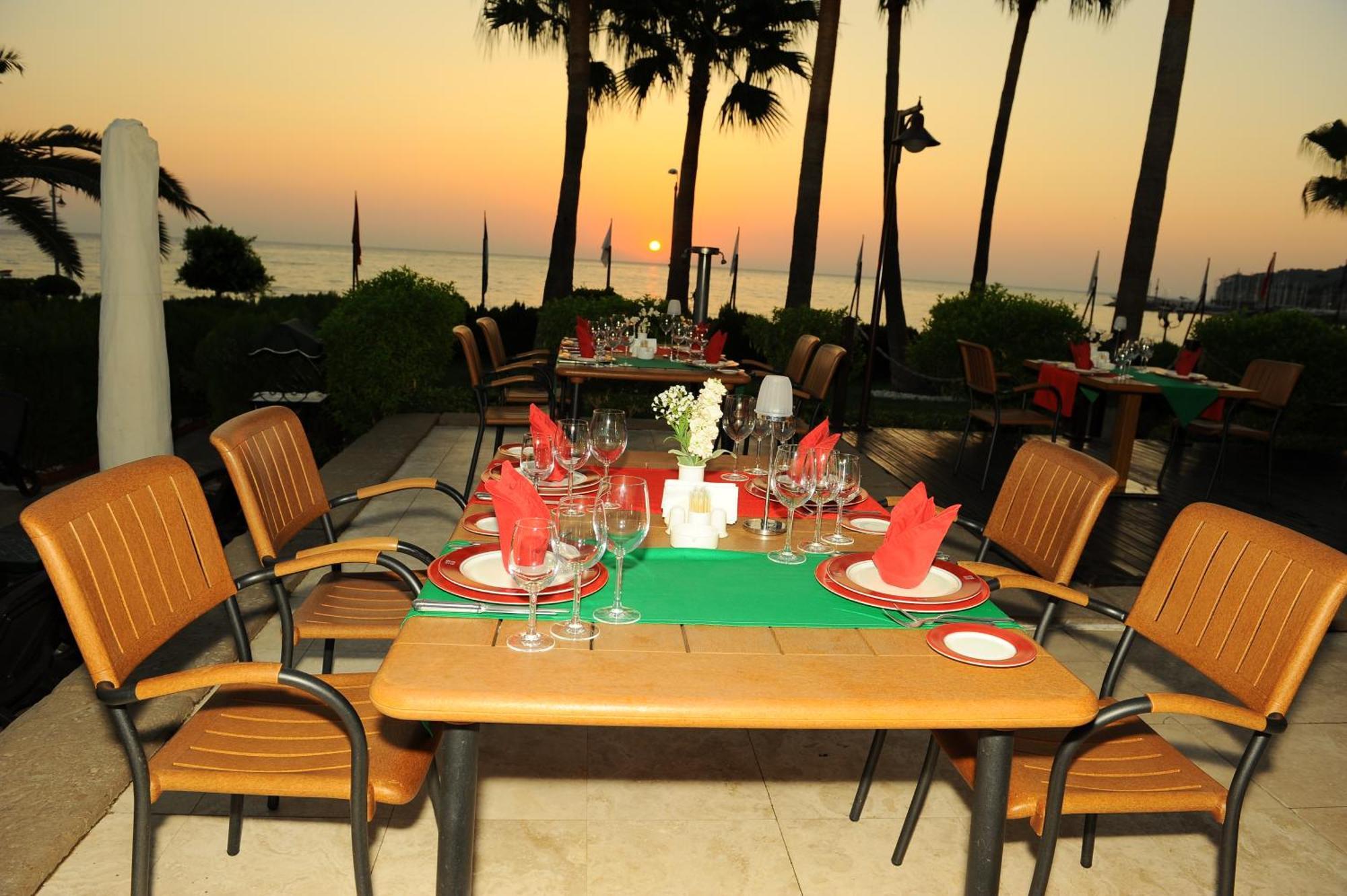 Fame Residence Kemer&Spa Restaurant foto
